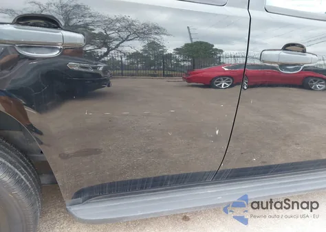 2012 Chevrolet Tahoe Commercial Fleet z USA, uszkodzony, nr VIN 1GNLC2E07CR190248